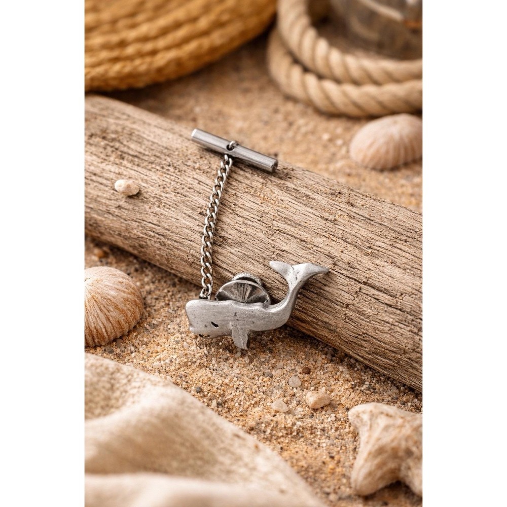 Sperm Whale Tie Tack Pin With Chain Lapel Pin‎ Silver-tone Vintage Fish Nautical
